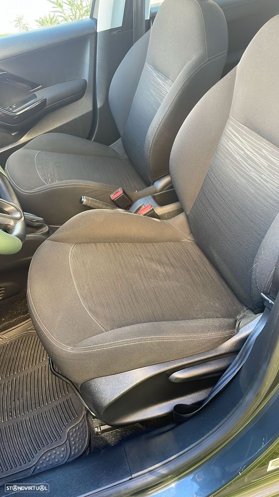 Peugeot 208 PureTech 68 Like - 9