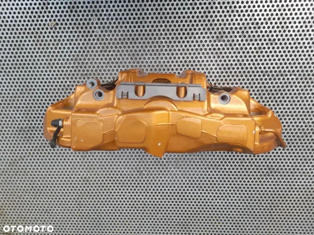 Mercedes W205 C W213 E W217 W222 S W253 GLC W290 GT 63 AMG Zacisk Carbon Ceramic Prawy Przód - 4