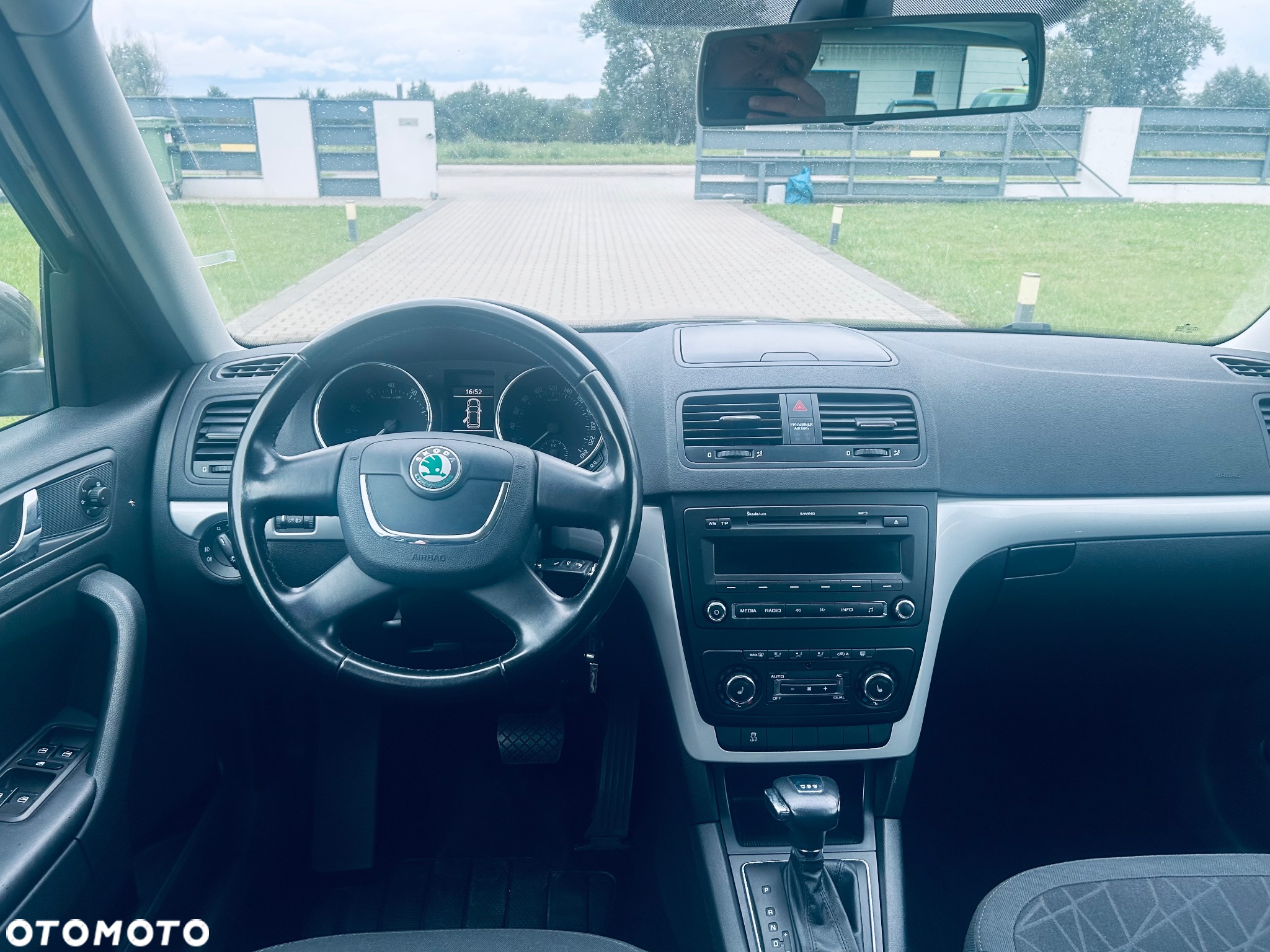 Skoda Yeti 1.2 TSI Active DSG - 14