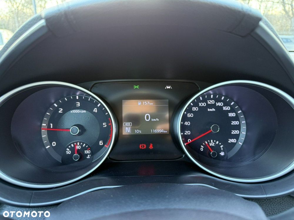 Kia Ceed - 28