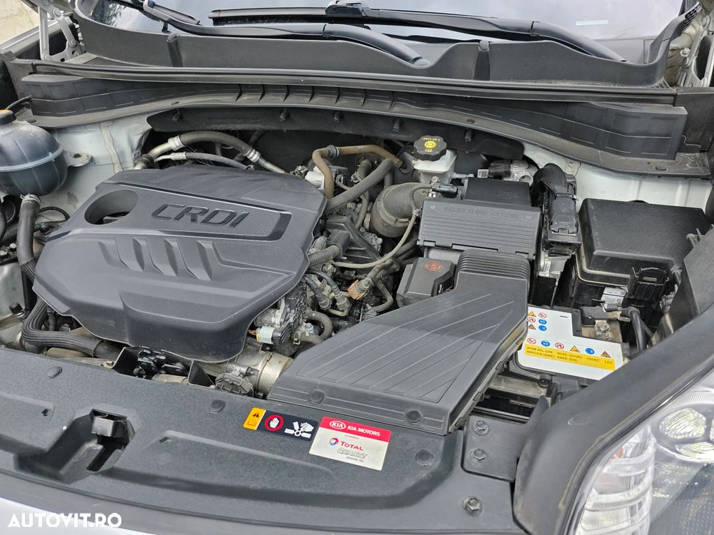 Kia Sportage 1.6 DSL MHEV 7DCT HP 4x2 Style - 17