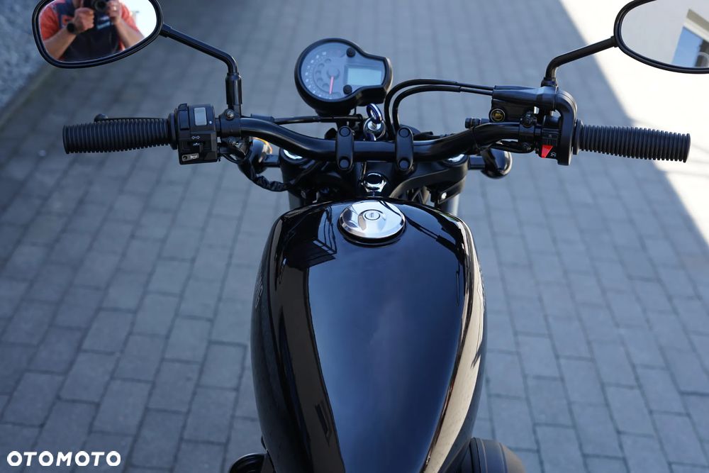 Hyosung GV - 16