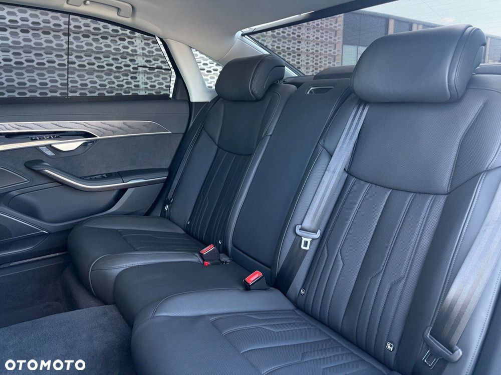 Audi A8 - 27