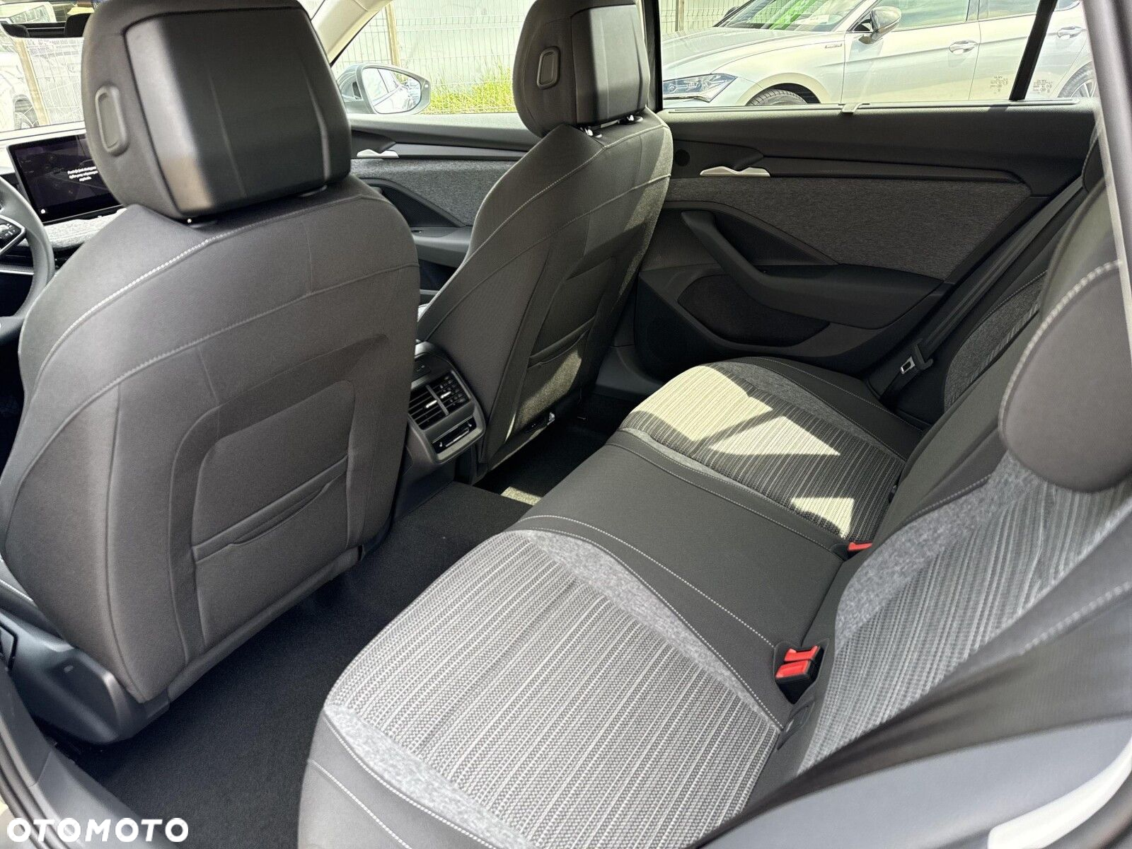 Skoda Superb 1.5 TSI Plug-in Hybrid Edition 130 DSG - 29