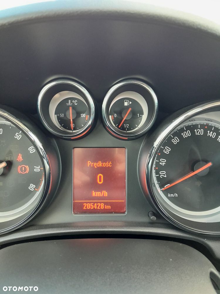 Opel Astra 1.4 T Business EU6 - 25