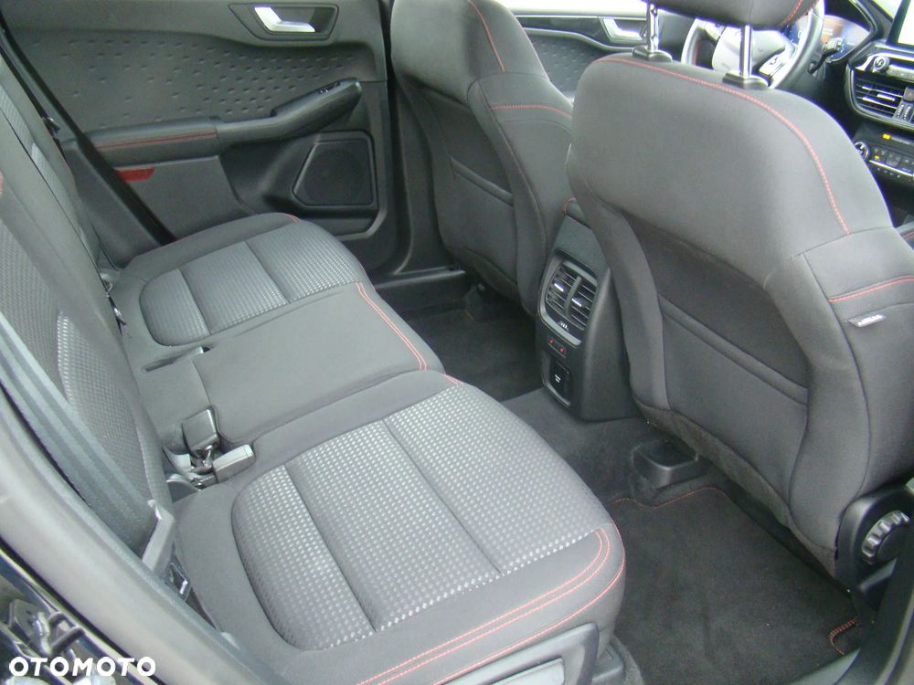 Ford Kuga 1.5 EcoBoost ST-LINE - 27