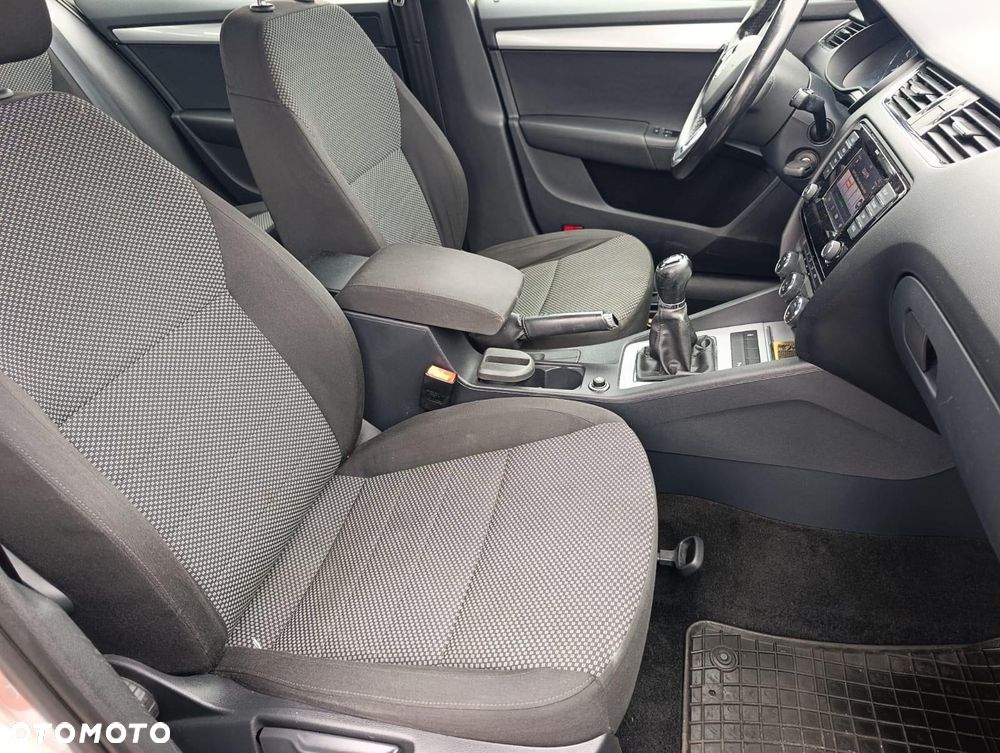 Skoda Octavia 1.4 TSI Ambition - 16