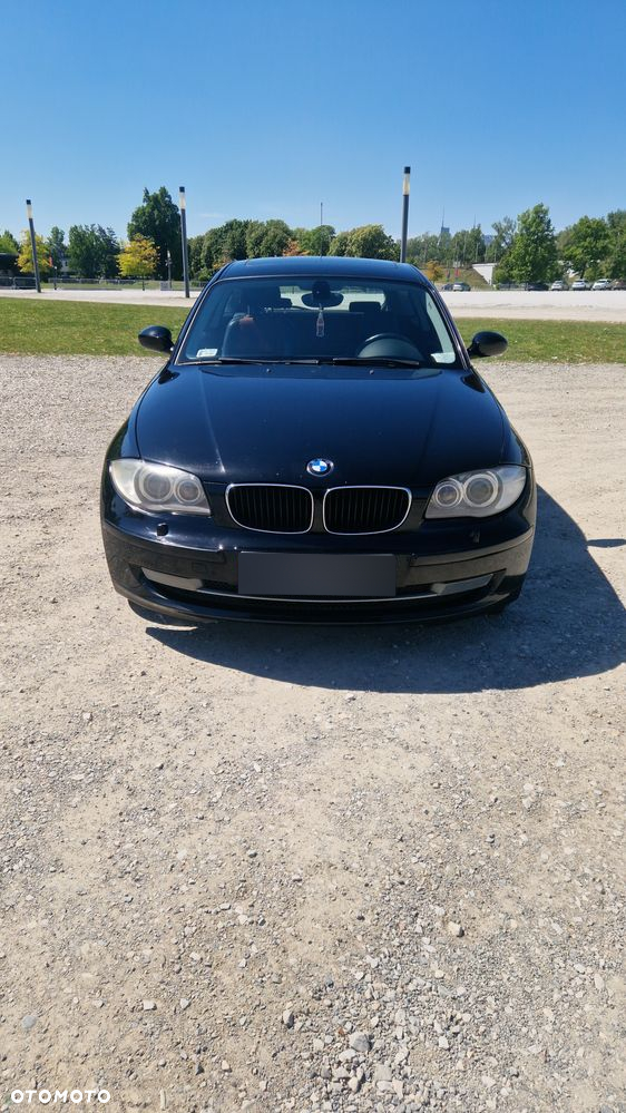 BMW Seria 1 118d - 4