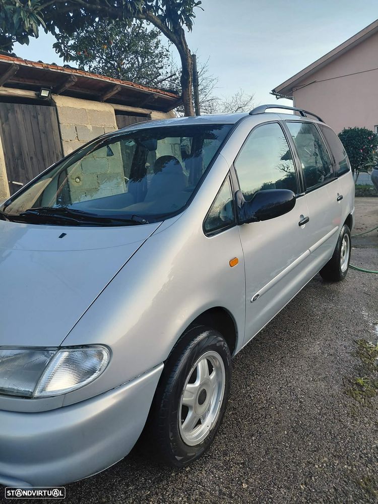 Ford Galaxy 1.9 TD - 4