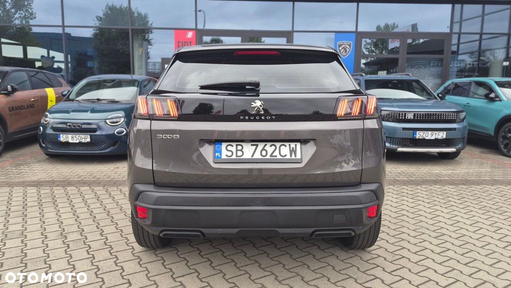 Peugeot 3008 1.2 PureTech Active Pack S&S EAT8 - 8