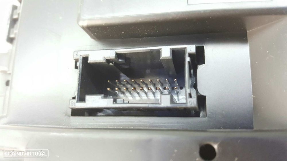 QUADRANTE BMW SERIE 1 BERLINA (E81/E87) 120D - 4