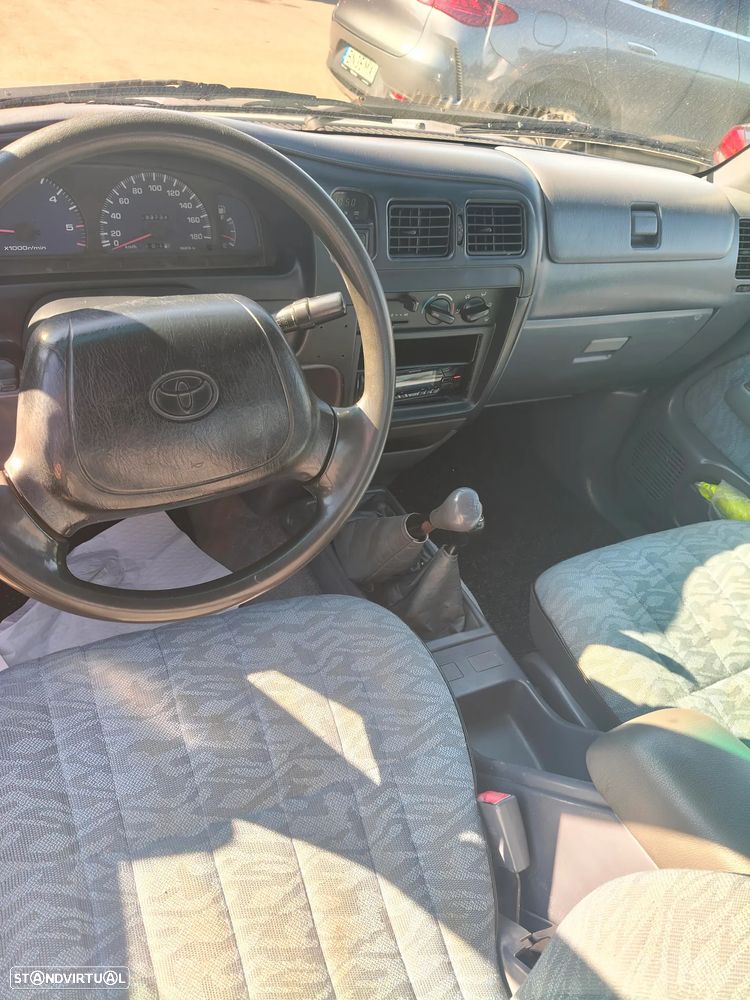 Toyota Hilux 2.4 TD LN170LT C.Extra - 7
