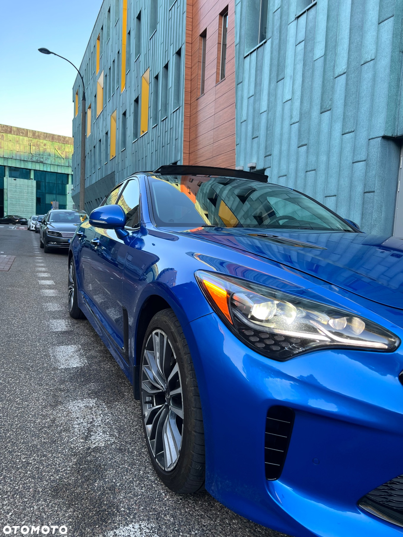 Kia Stinger - 4