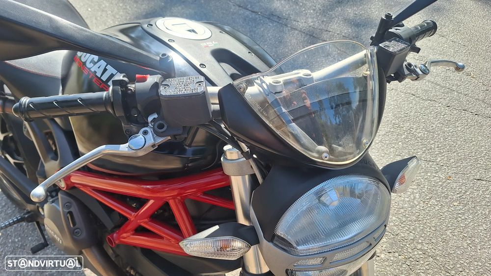 Ducati Monster 796 ABS - 4