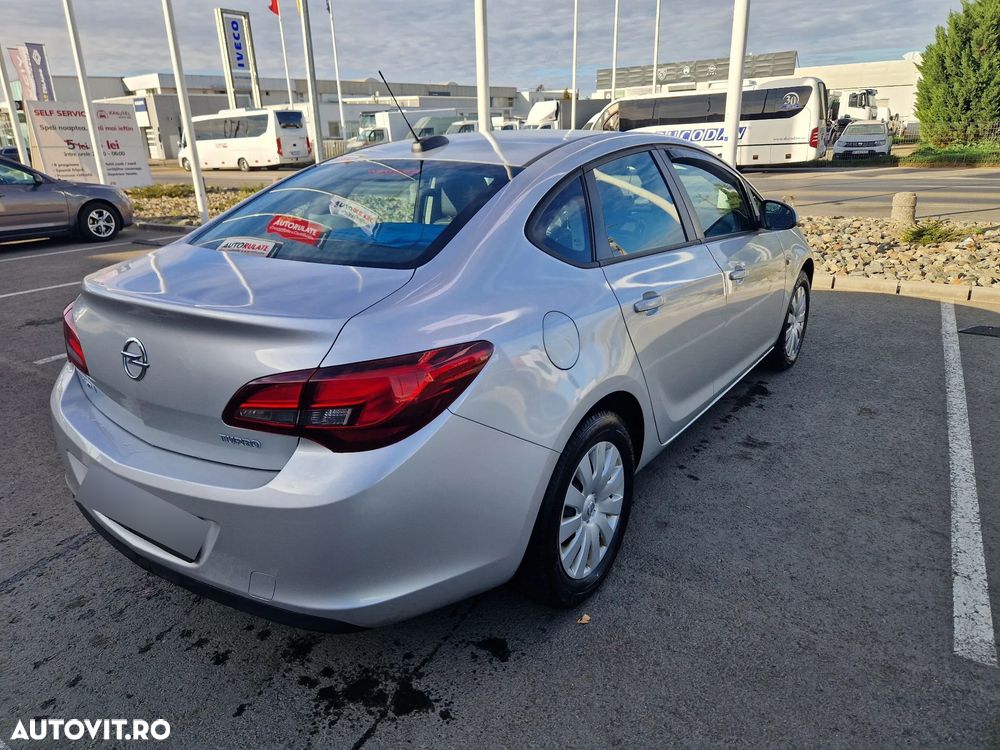 Opel Astra - 5