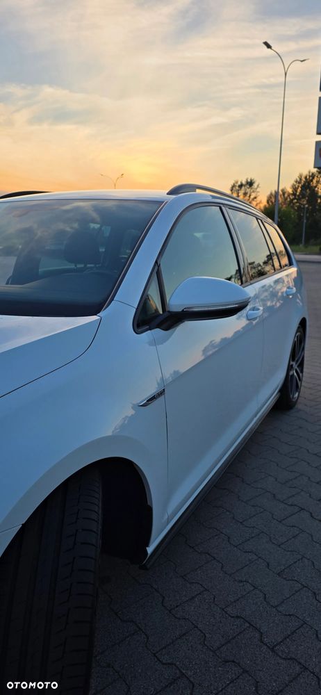 Volkswagen Golf - 4