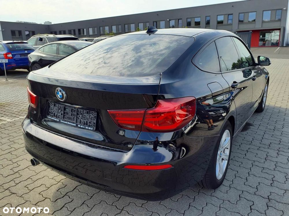 BMW 3GT 318d Advantage - 26