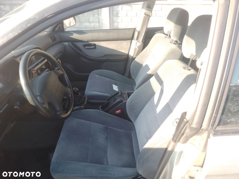 SUBARU LEGACY III 99-03 - KRATKA NAWIEWU PRAWA LEWA ŚRODKOWA - 21