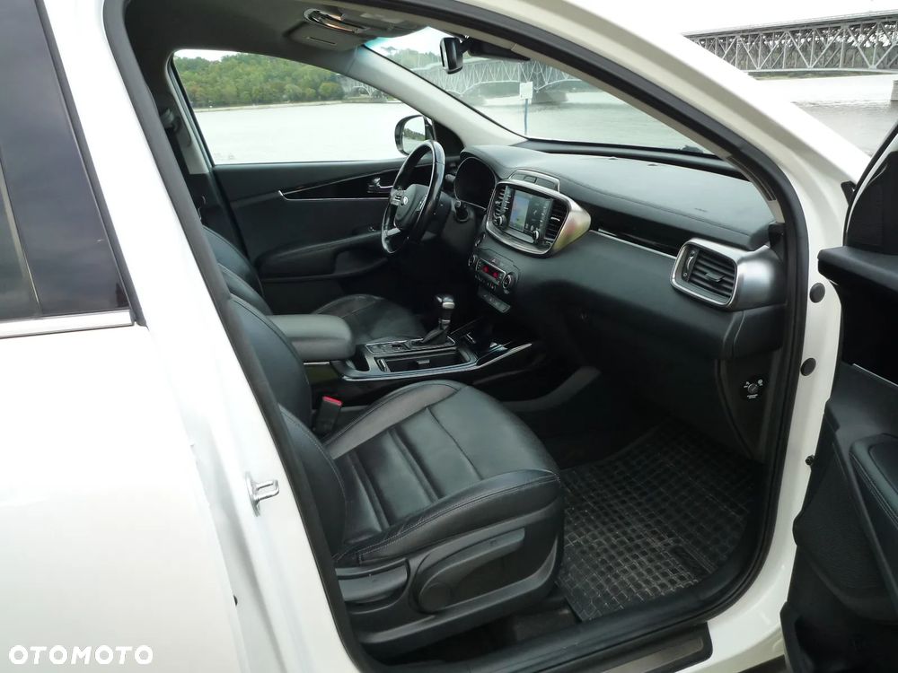 Kia Sorento 2.0 CRDI Business Line Plus - 14