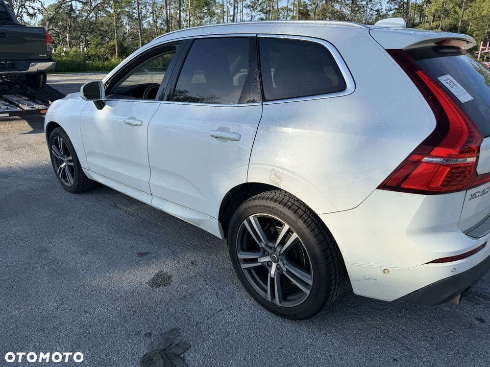 Volvo Xc60 2018 photo 3