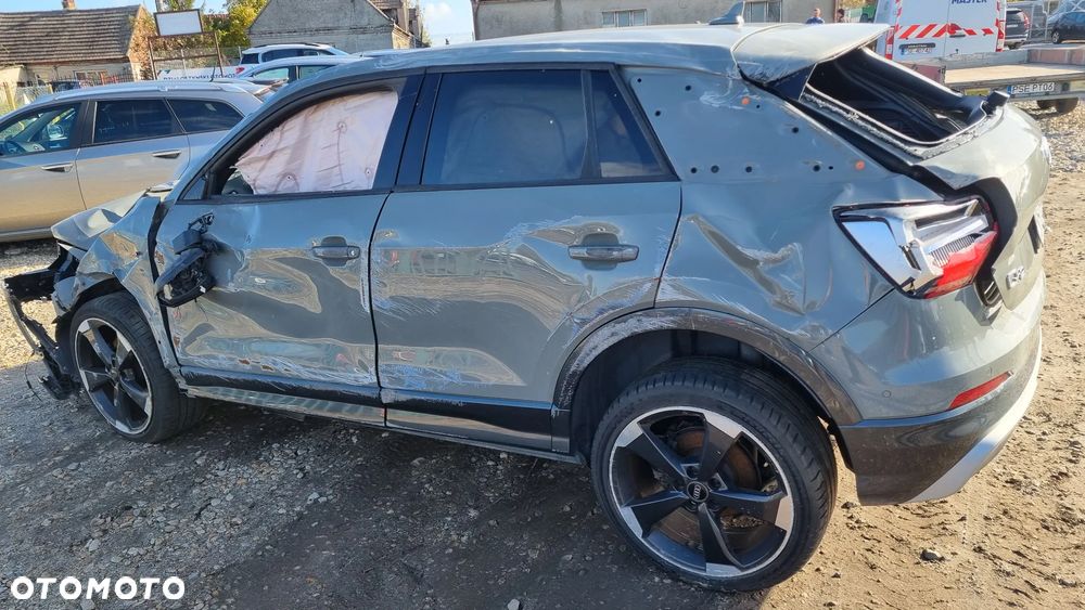 Audi Q2 2.0 TDI Quattro S tronic sport - 9