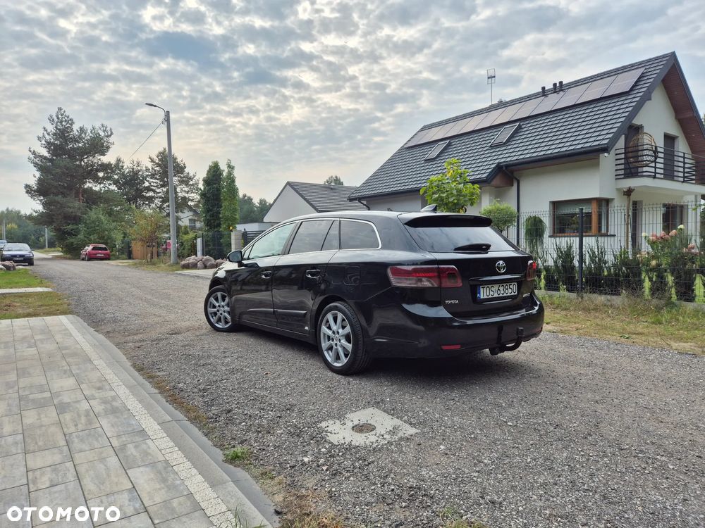 Toyota Avensis 2.0 D-4D Sol plus+NAVI - 27
