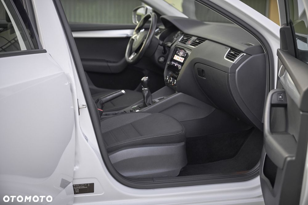 Skoda Octavia - 25