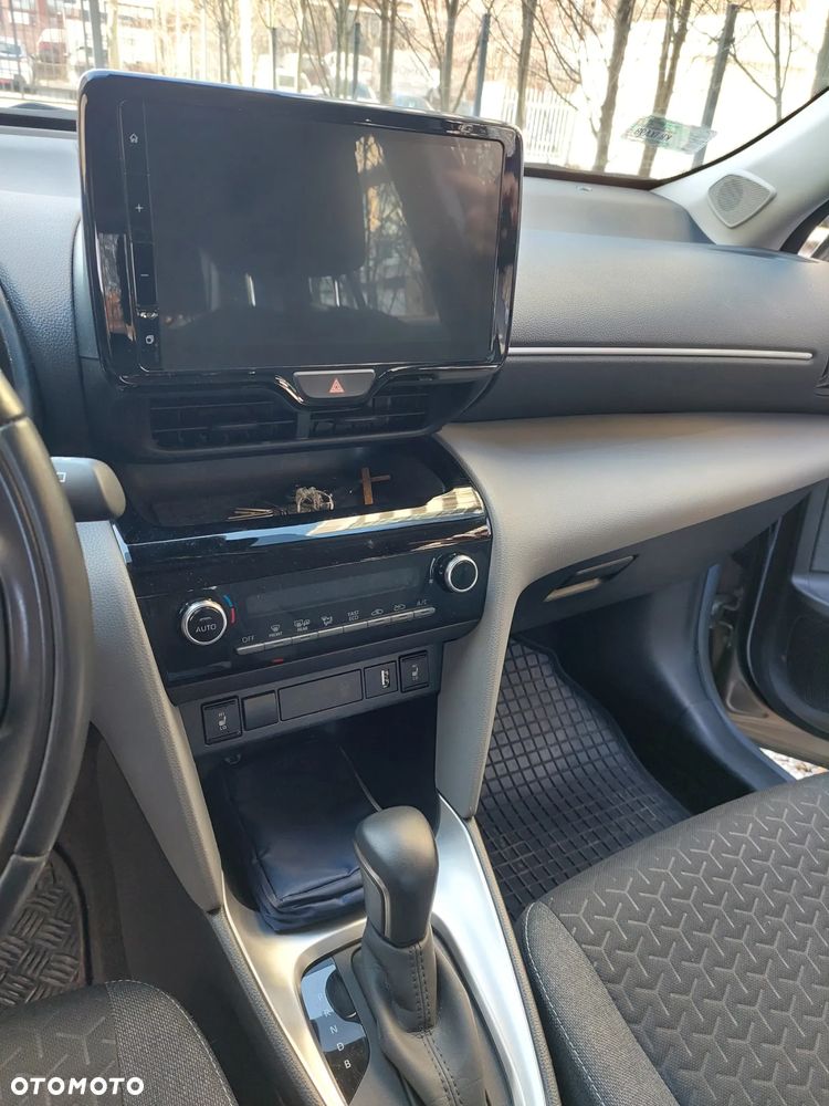 Toyota Yaris Cross Hybrid 1.5 Comfort - 16