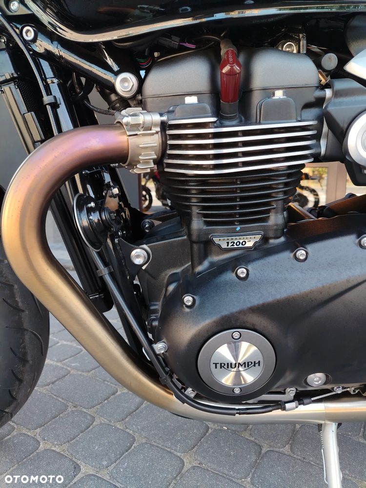 Triumph Speed Twin - 12