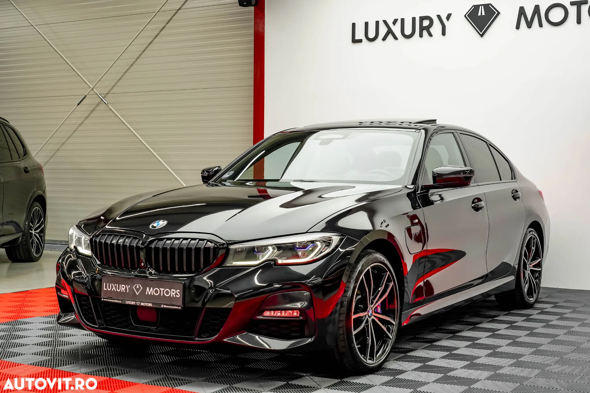BMW Seria 3 330e Aut. M Sport - 9