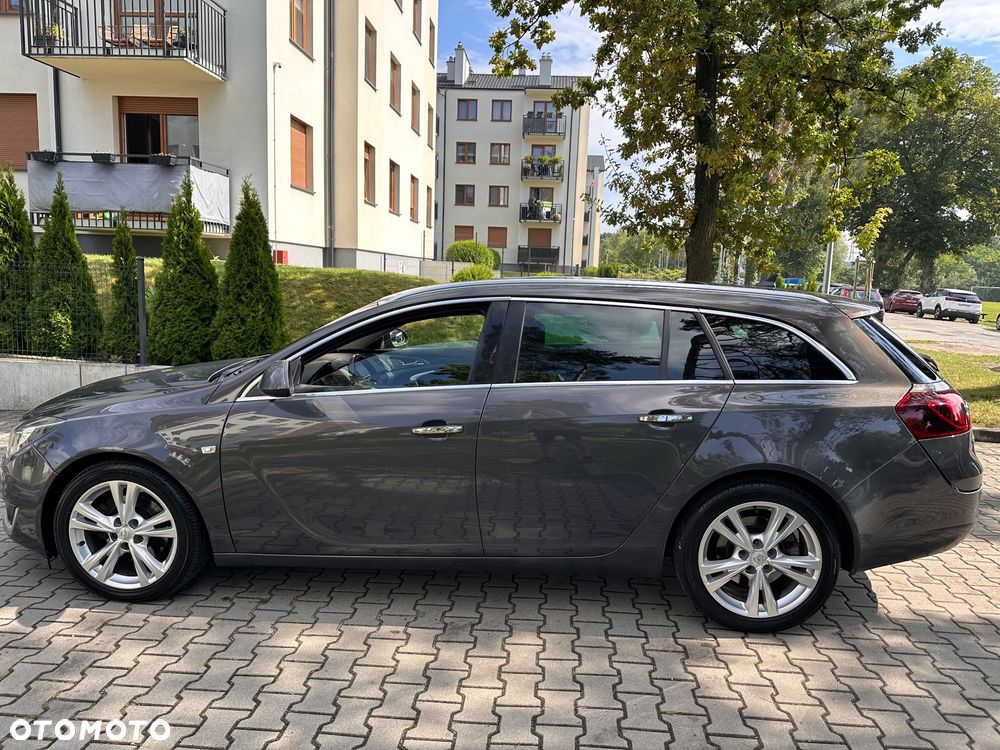 Opel Insignia - 10