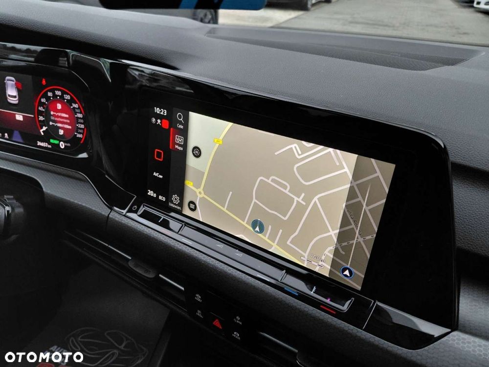 Volkswagen Golf - 15