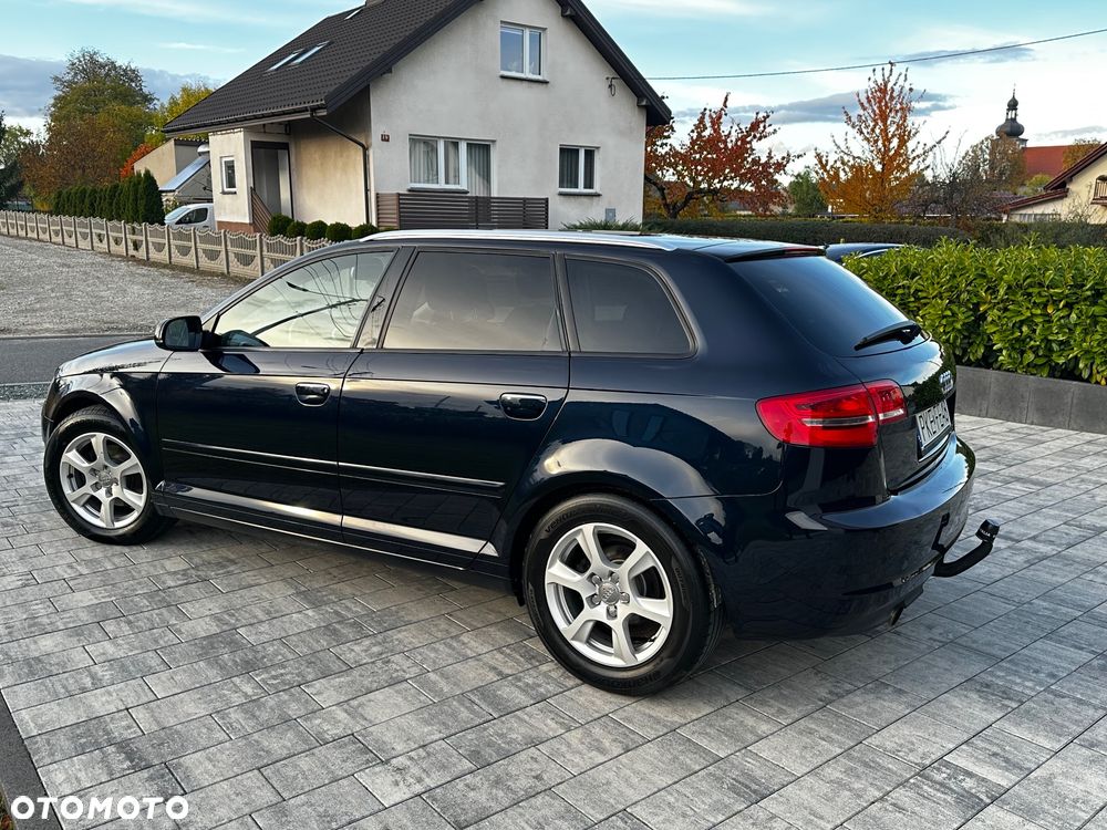 Audi A3 Sportback - 13
