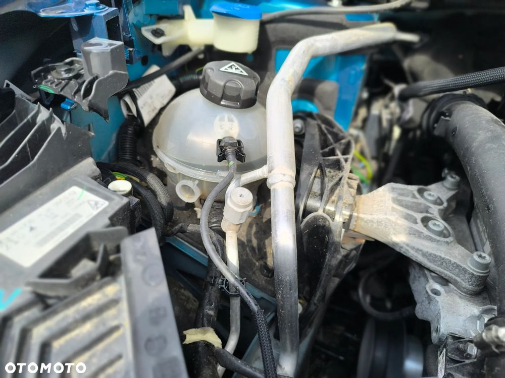 Peugeot 408 1.2 PureTech Allure Pack S&S EAT8 - 8