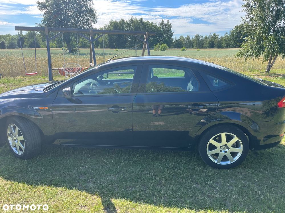 Ford Mondeo 1.8 TDCi Ambiente - 8