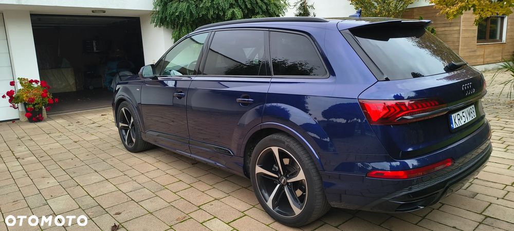 Audi Q7 - 7