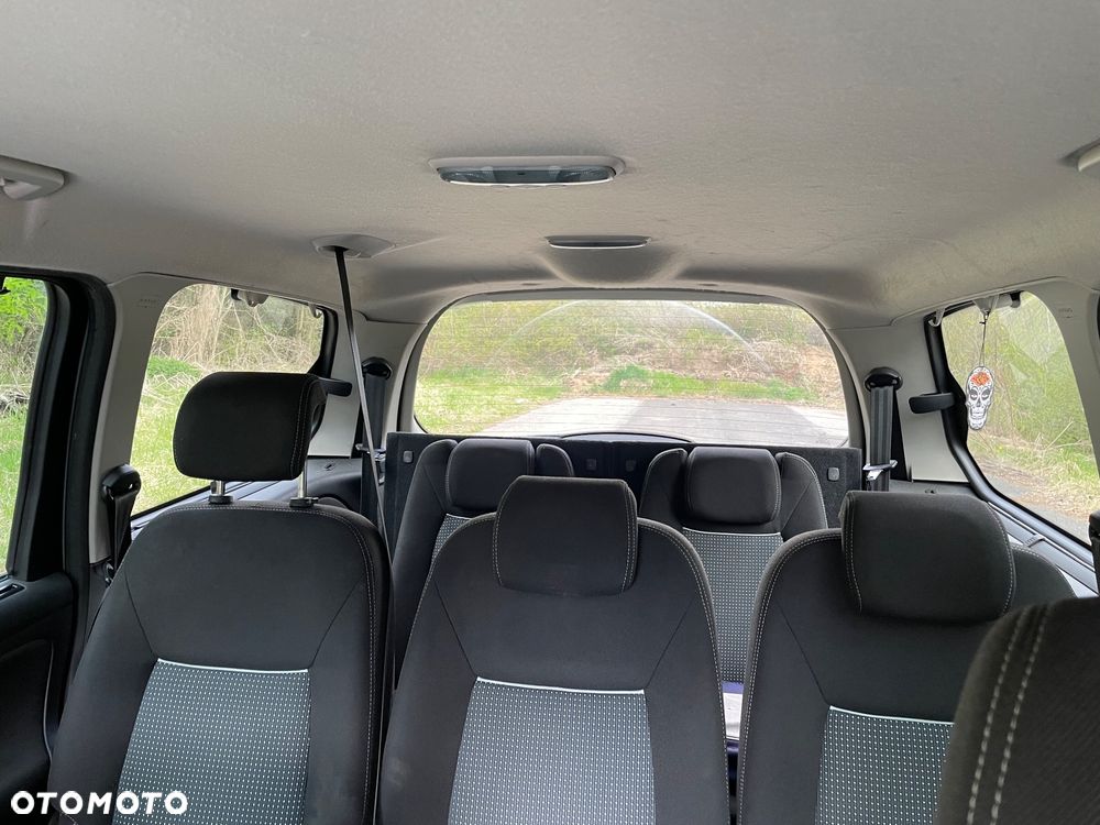 Ford Galaxy 2.0 TDCi Titanium - 12