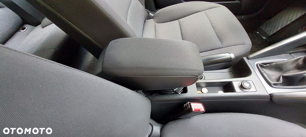 Audi A3 Sportback 2.0 TDI DPF Ambition - 26