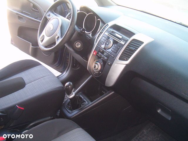 Kia Venga - 21