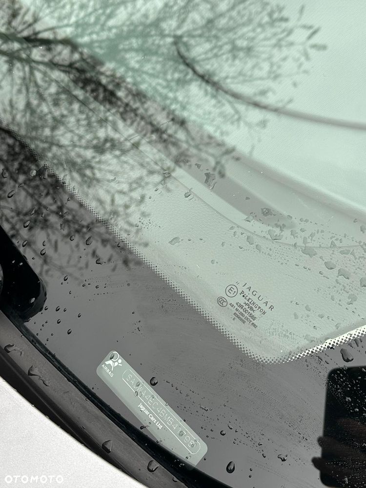 Jaguar XK XKR - 23