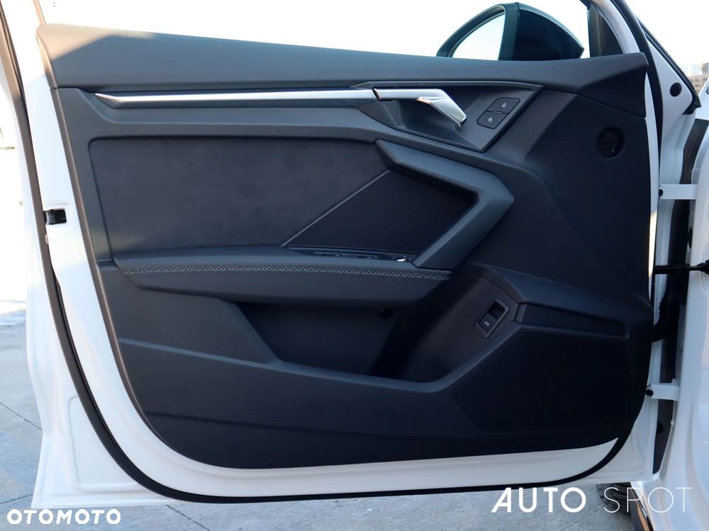 Audi S3 Limousine TFSI Quattro S tronic - 13