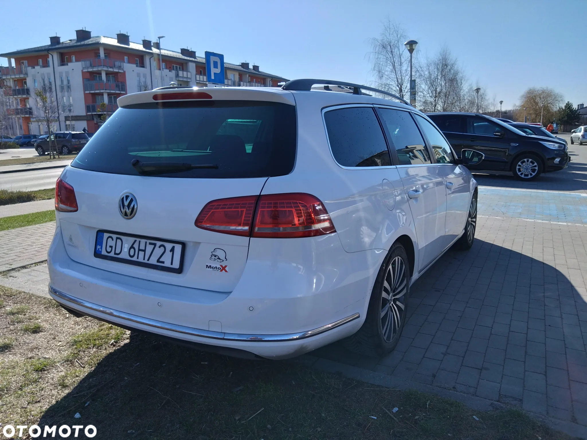 Volkswagen Passat 2.0 TDI Comfortline DSG - 8
