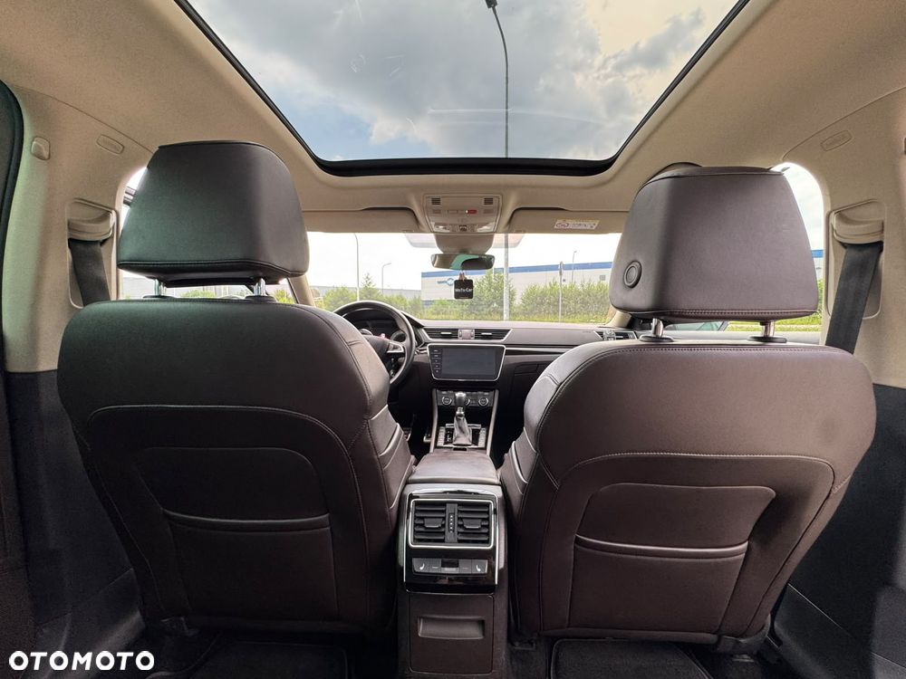 Skoda Superb 2.0 TDI 4x4 L&K DSG - 21