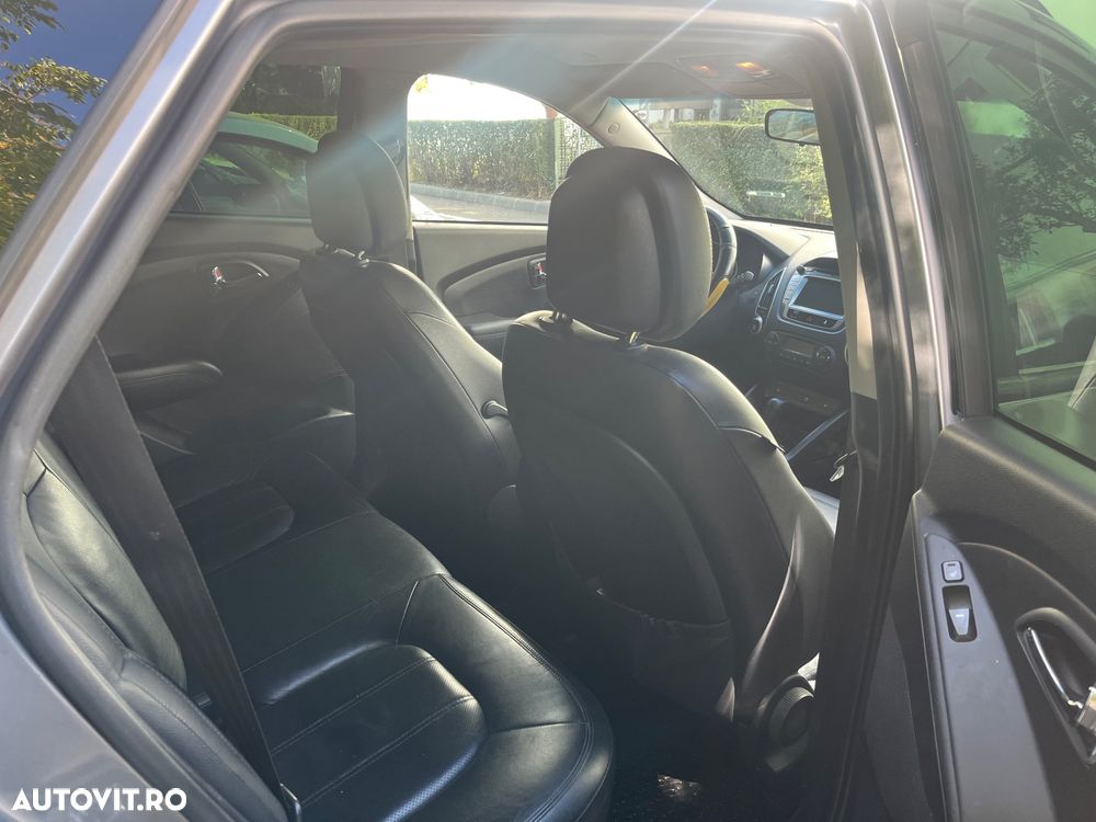 HYUNDAI ix35 2011 — imagine 10