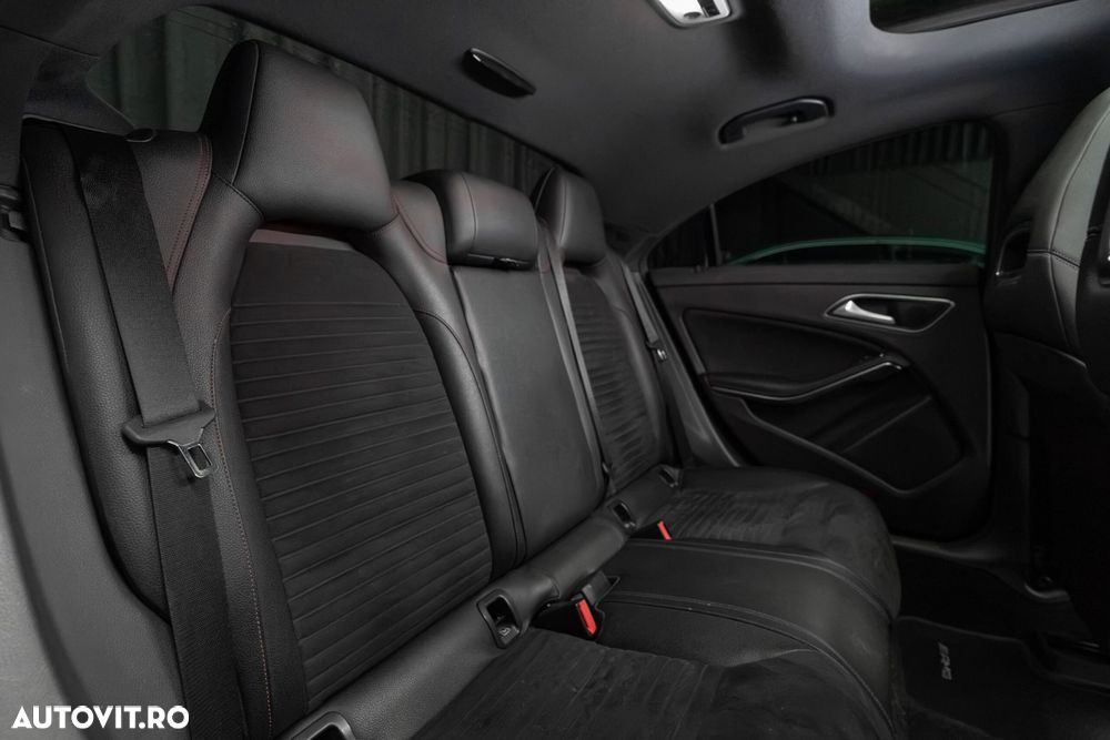 Mercedes-Benz CLA 45 AMG 4Matic AMG Speedshift DCT 7G - 29