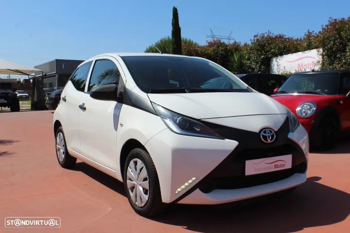 Toyota Aygo 1.0 - 1