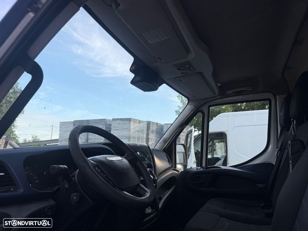 Iveco Daily - 12