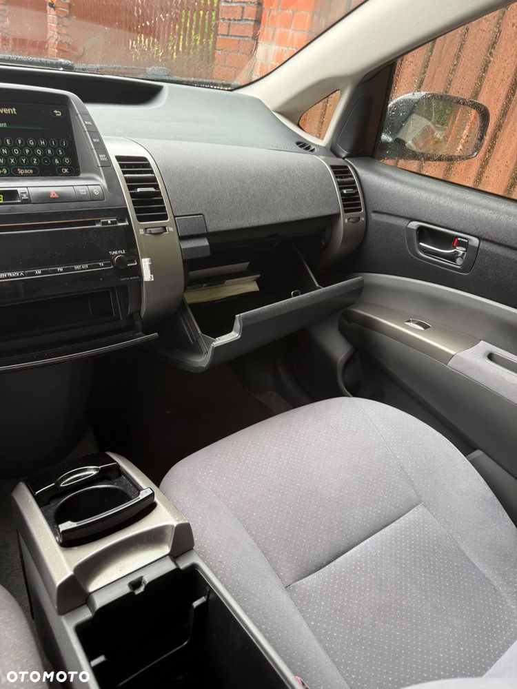 Toyota Prius 1.5 VVT-i Sol (nav) - 16