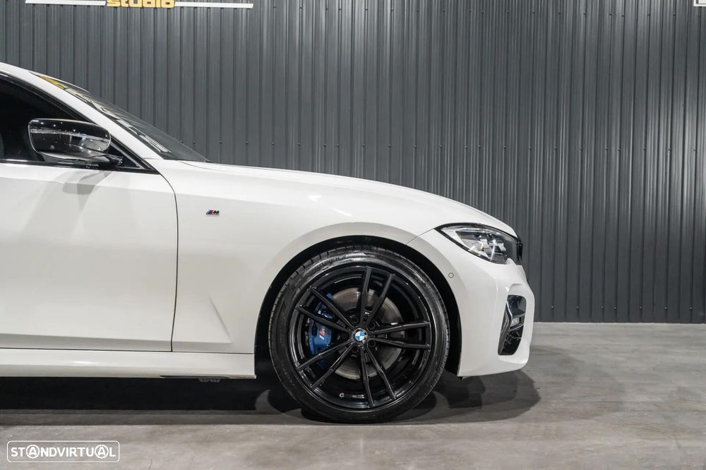 BMW 330 i Aut. M Sport - 40