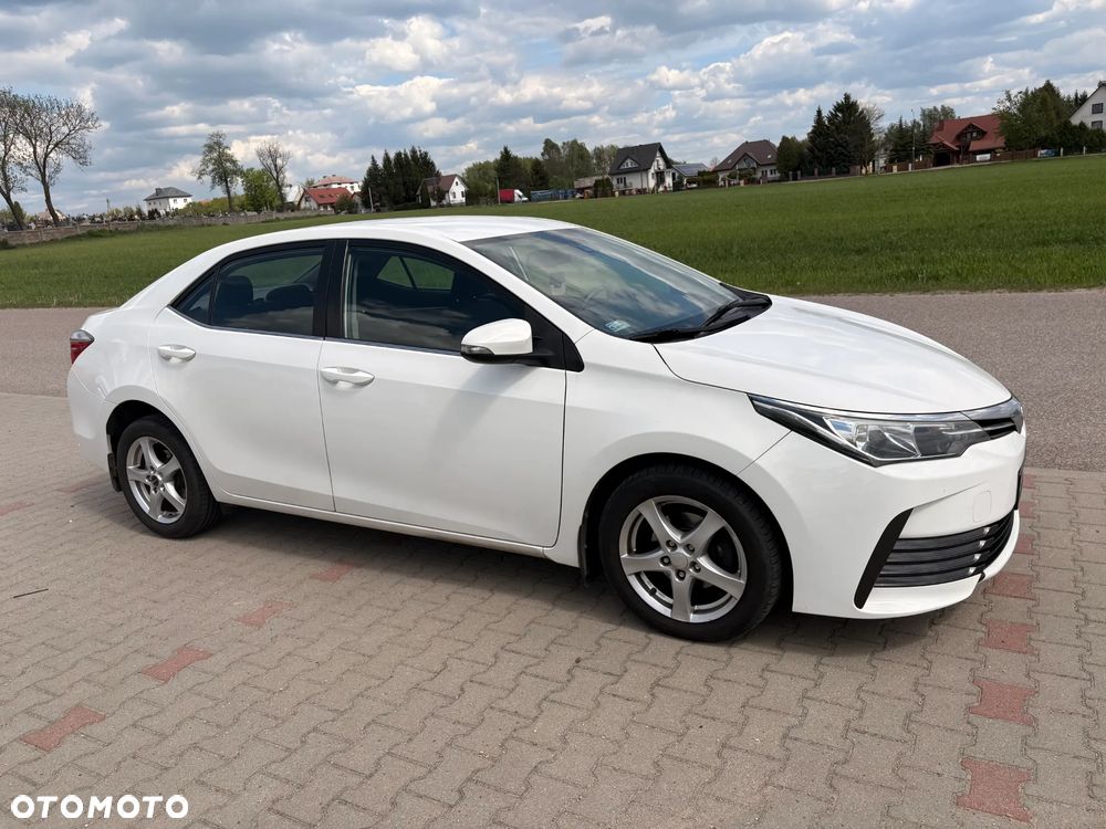 Toyota Corolla 1.4 D-4D Premium - 3